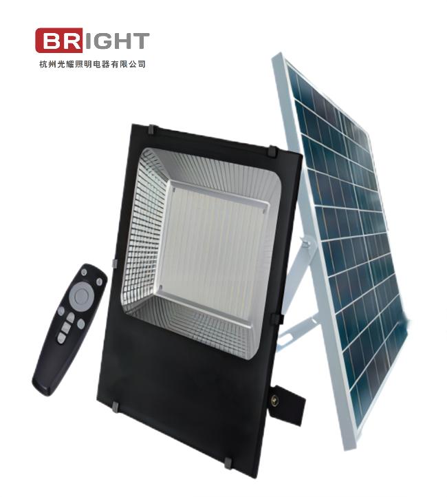 SOLAR FLOODLIGHT